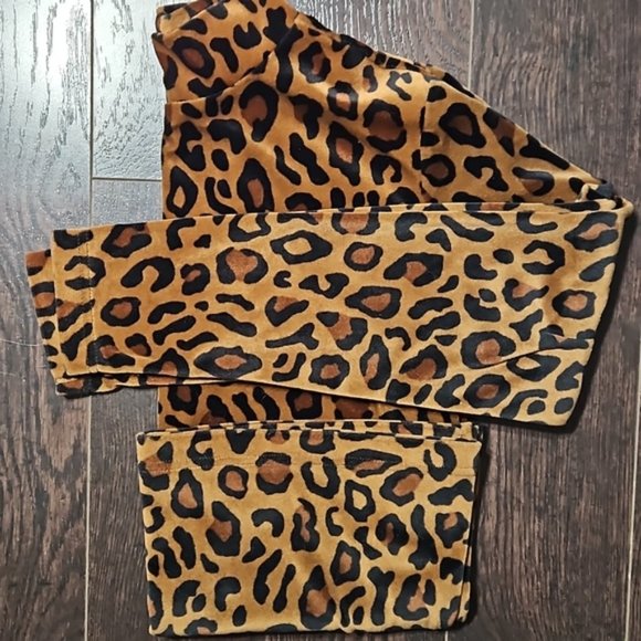 Leopard Print Velour Long Sleeve Mockneck Shirt (Together Brand), Size 6 - Picture 2 of 11